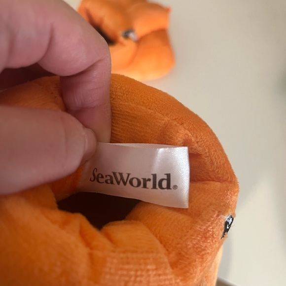 Penguin Slippers Baby Shoes Size 5 - Picture 4 of 8